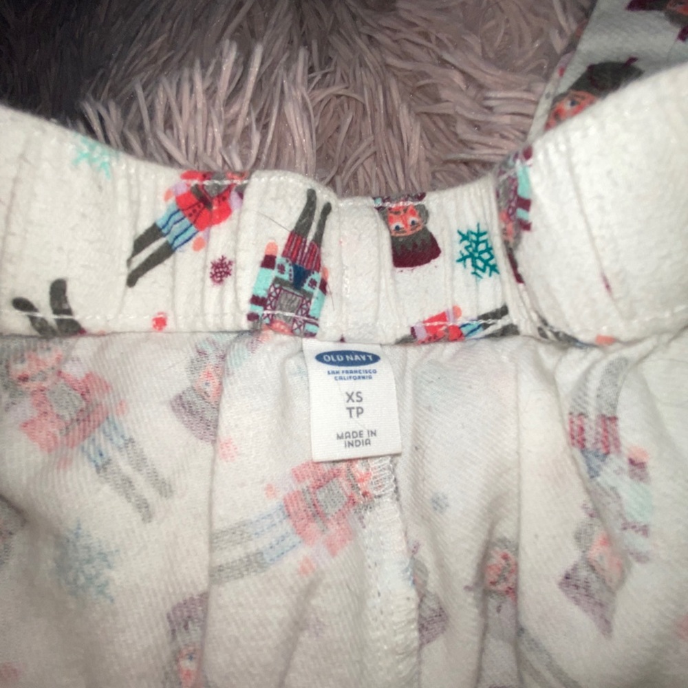 Pj pants - Picture 2 of 3